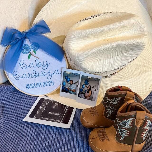 Mallard Duck Baby Birth Announcement Sign (Dark Green)