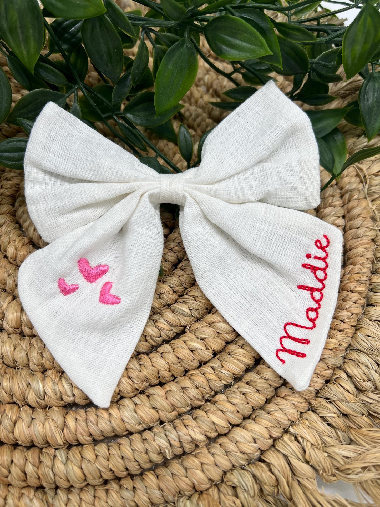 Valentines Bow Personalized Hair Bow with Name Linen Hair Bow Embroidered Valentines Bow Custom Name Personalized Hair Bow with Hearts