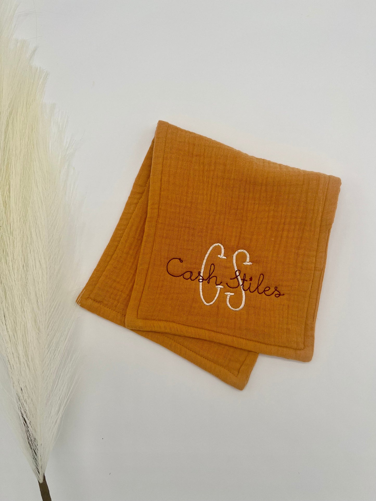 Personalized Burp Cloth for Baby - Custom Embroidered Baby Shower Gift - Monogram Baby Gift for Newborns - Cotton Burp Rag - Embroidered