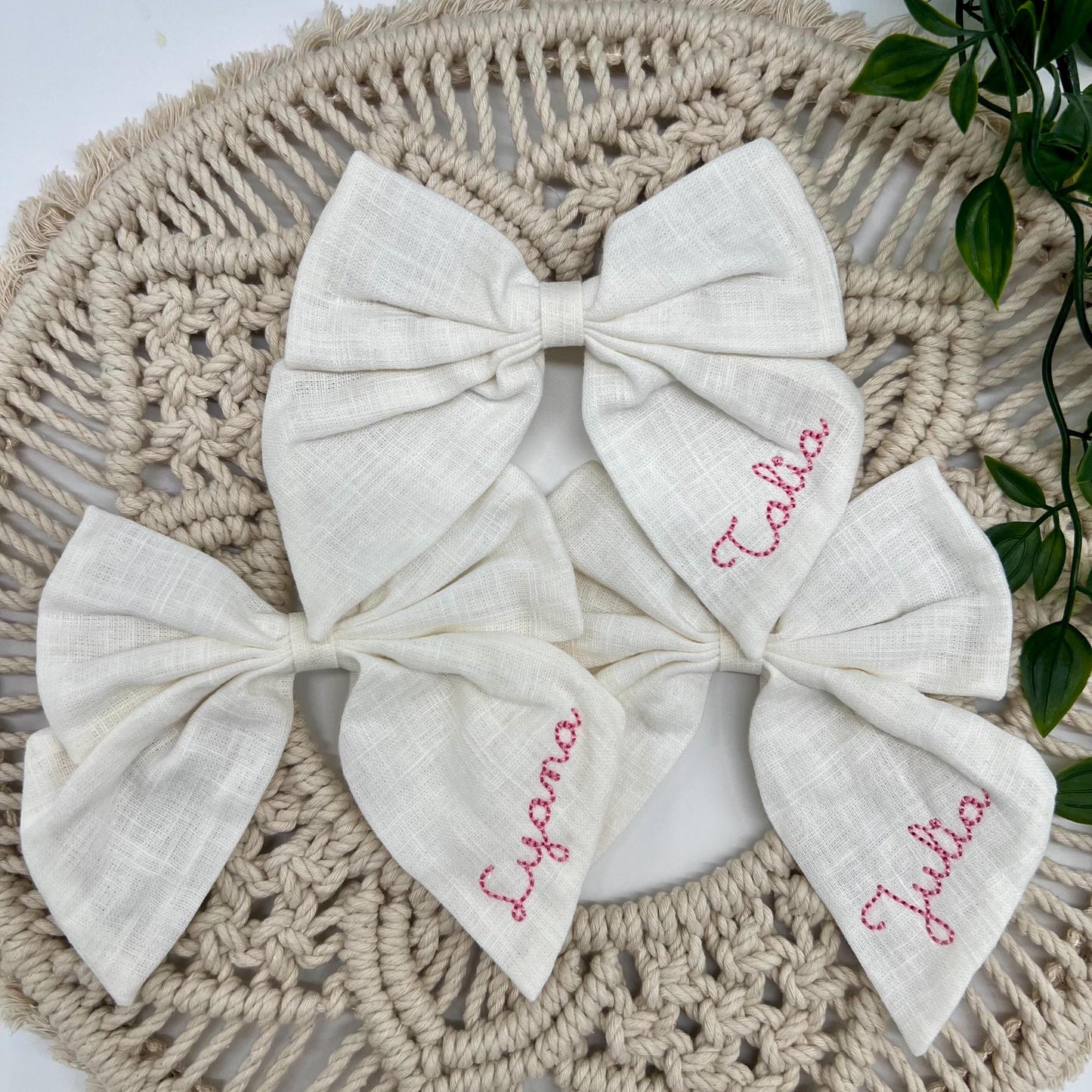 Personalized Bow with Name Linen Hair Bow Embroidered Hair Clip for Girls Clip for School Bow with Custom Name Bow Girls Hair Bow