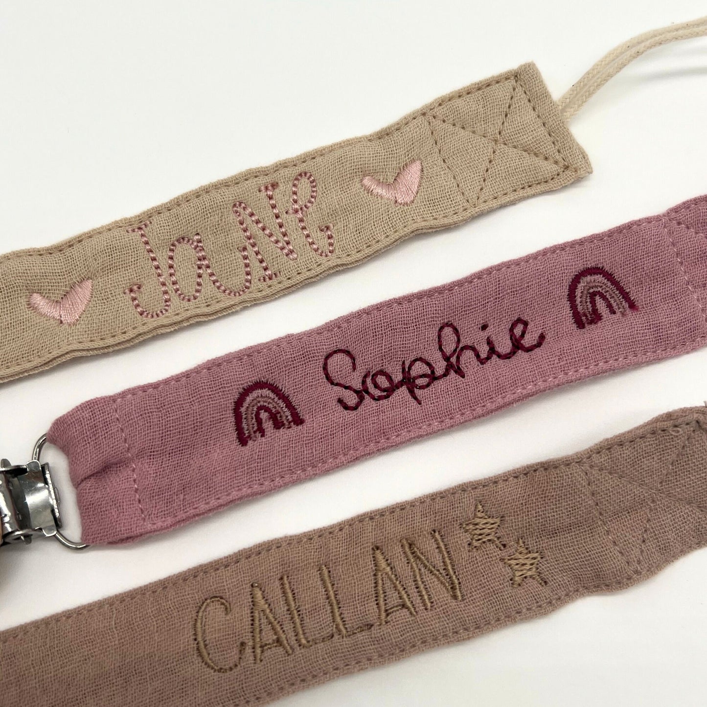 Personalized Baby Shower Gift Pacifier Clip with Name Custom Pacifier Holder Embroidered Paci Clip Binky Clip Boho Baby Neutral Baby Gift