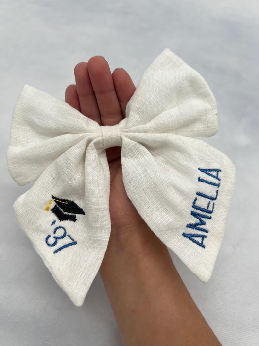 Personalized Graduation Bow - Class of 2025 - Class of 2037 - Kindergarten Grad - Preschool Graduation - PreK Graduation Hair Bow for Girls