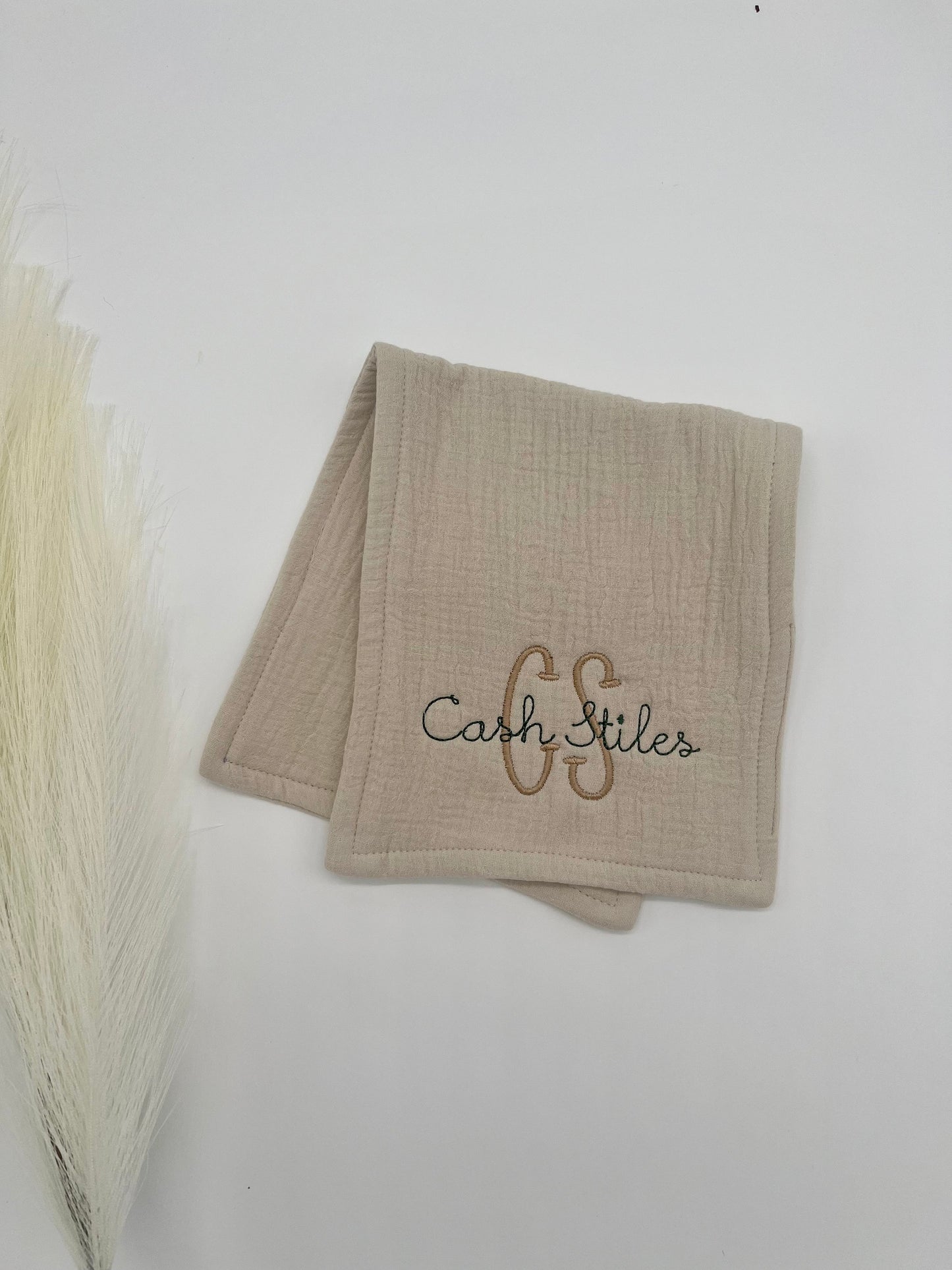 Personalized Burp Cloth for Baby - Custom Embroidered Baby Shower Gift - Monogram Baby Gift for Newborns - Cotton Burp Rag - Embroidered